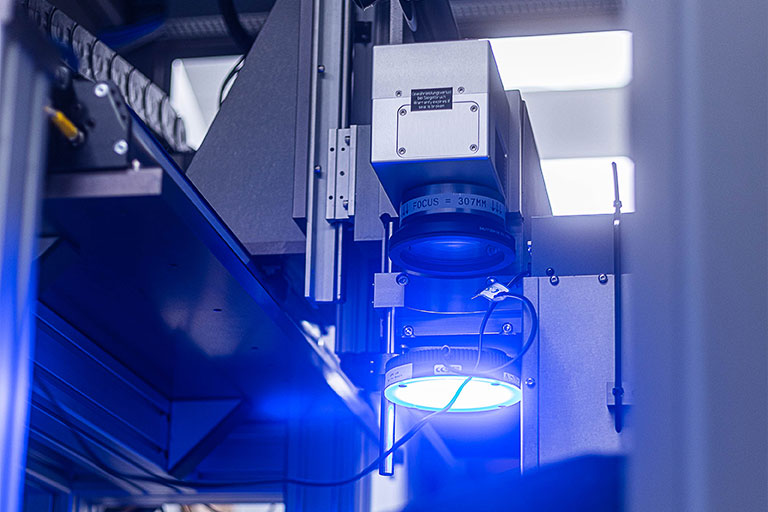 300-watt-fiber-laser-welding-machine.jpg